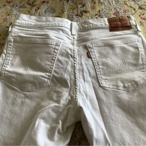 Levi's White Denim Jeans 29/27 length like knew warn once.